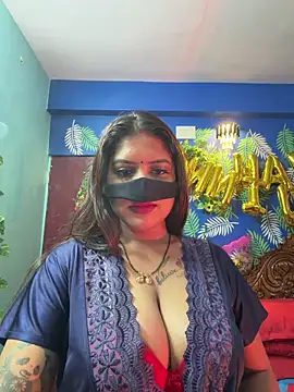 Snapshot of V-Hot-Sweti chatting on 24, 2, 2026 V-Hot-Sweti online show from 24, 2, 2026