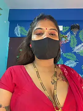 Snapshot of V-Hot-Sweti chatting on 16, 4, 2026 V-Hot-Sweti online show from 16, 4, 2026