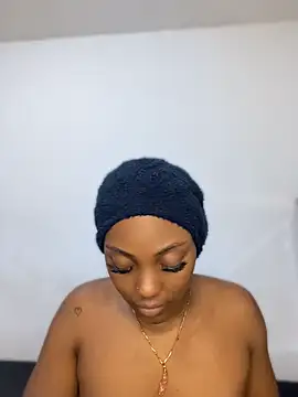 zaracollins01 online show from 27, 7, 2026