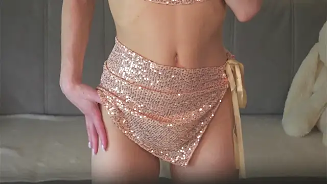 Snapshot of my_little_polIy chatting on 1, 4, 2026 my little polIy online show from 1, 4, 2026