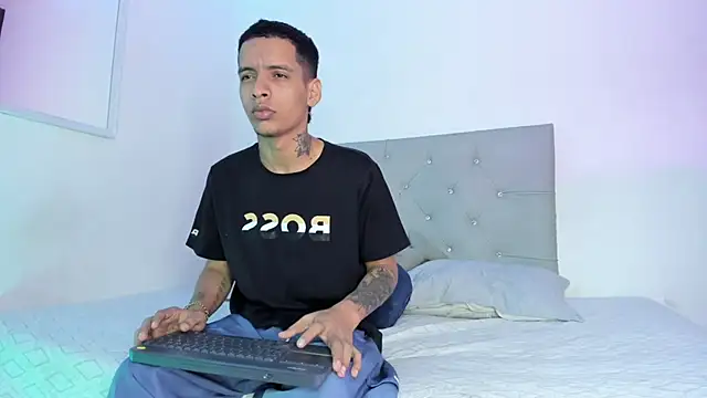 twinkDuohot online show from 14, 2, 2026