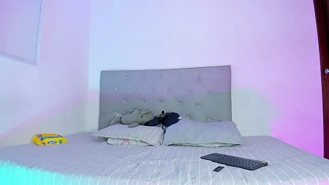 twinkDuohot online show from 17, 2, 2026