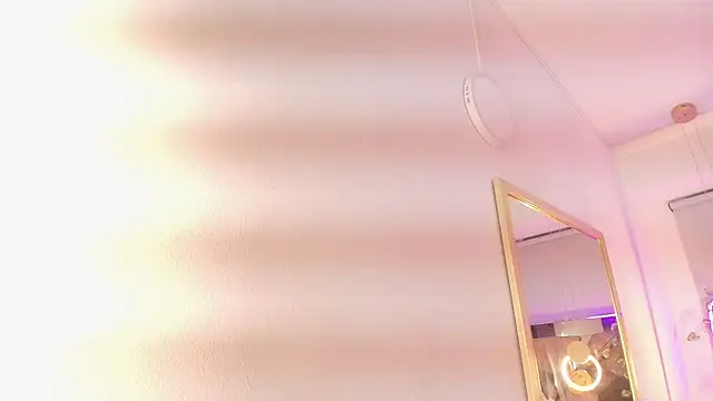 Snapshot of alaska__williams__ chatting on 23, 10, 2025 alaska williams online show from 23, 10, 2025