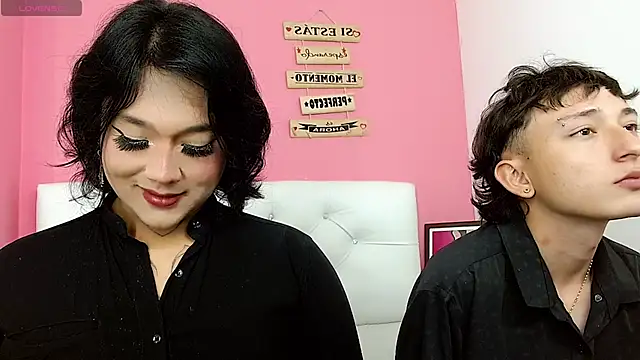 Snapshot of x_karloss_x chatting on 11, 9, 2025 x karloss x online show from 11, 9, 2025