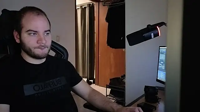 Paul00474 online show from 6, 11, 2025