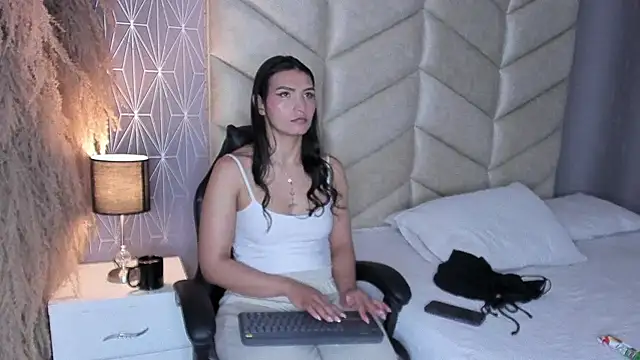 Snapshot of samiradoll chatting on 5, 11, 2025 samiradoll online show from 5, 11, 2025