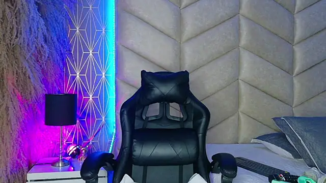 Snapshot of samiradoll chatting on 18, 11, 2025 samiradoll online show from 18, 11, 2025