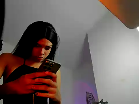 Snapshot of calliedemon_ chatting on 3, 5, 2026 calliedemon online show from 3, 5, 2026