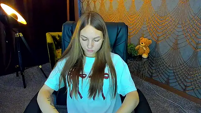 MilaAddams online show from 23, 6, 2026