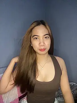 Snapshot of Shy_SexyLady chatting on 1, 4, 2026 Shy SexyLady online show from 1, 4, 2026