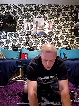 Snapshot of Sklave-Sille chatting on 10, 9, 2025 Sklave-Sille online show from 10, 9, 2025