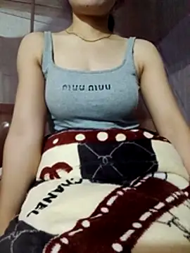 LucyyLy online show from 26, 11, 2025