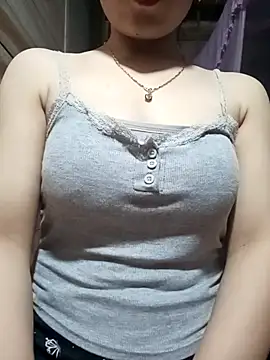 LucyyLy online show from 17, 4, 2026