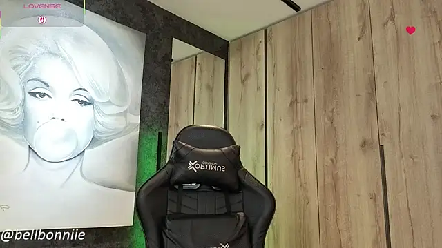 belllbonniie online show from 28, 10, 2025