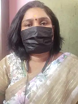 Snapshot of Tamil_Azhaghi25 chatting on 28, 5, 2026 Tamil Azhaghi25 online show from 28, 5, 2026