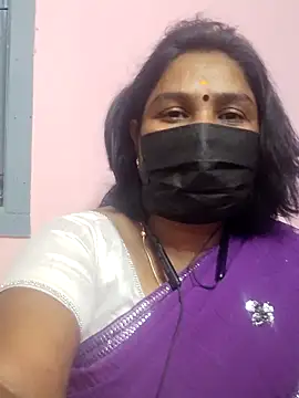 Snapshot of Tamil_Azhaghi25 chatting on 7, 6, 2026 Tamil Azhaghi25 online show from 7, 6, 2026