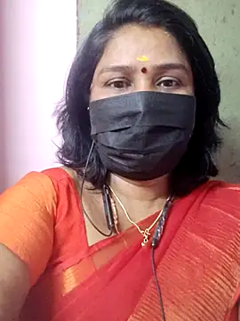 Snapshot of Tamil_Azhaghi25 chatting on 3, 7, 2026 Tamil Azhaghi25 online show from 3, 7, 2026