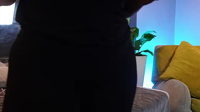 Tayler Kim online show from 10, 2, 2026