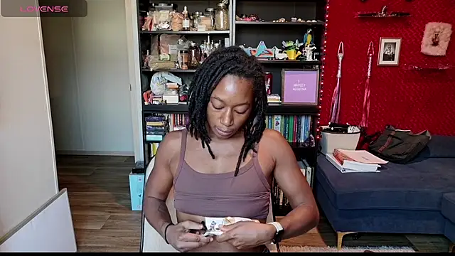 Snapshot of MarleyAquafina chatting on 20, 11, 2025 MarleyAquafina online show from 20, 11, 2025