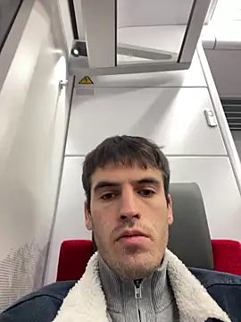 Snapshot of dino2603 chatting on 24, 4, 2026 dino2603 online show from 24, 4, 2026