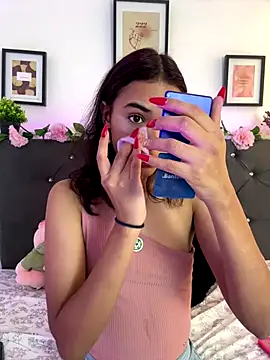 Snapshot of Im_Lyan chatting on 19, 11, 2025 Im Lyan online show from 19, 11, 2025