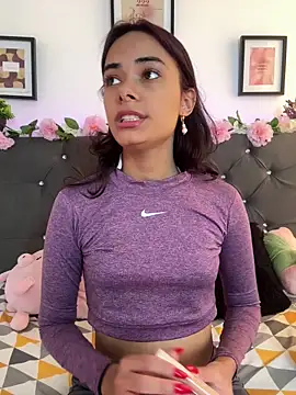 Snapshot of Im_Lyan chatting on 20, 11, 2025 Im Lyan online show from 20, 11, 2025