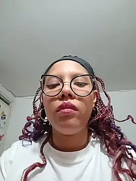 gigi1326 online show from 25, 11, 2025