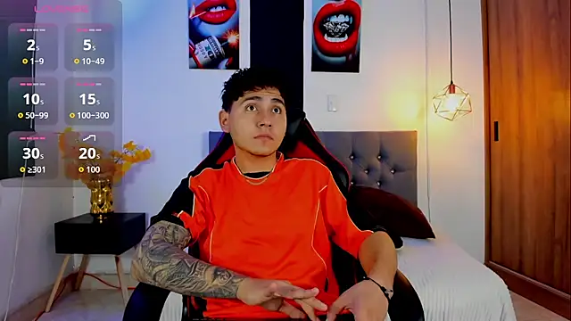 Snapshot of Nicolas_James_Sc chatting on 1, 10, 2025 Nicolas James Sc online show from 1, 10, 2025