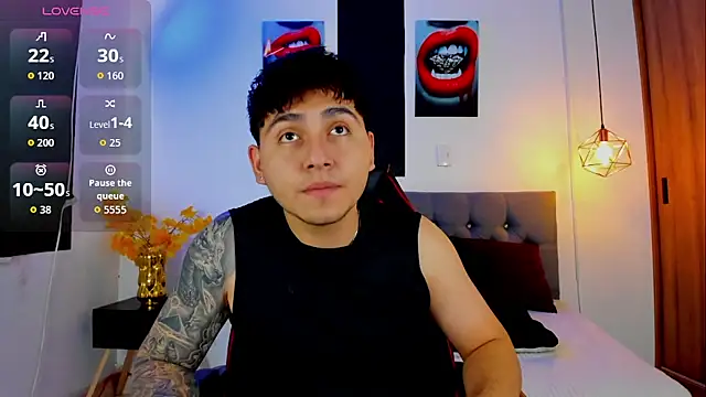 Snapshot of Nicolas_James_Sc chatting on 2, 10, 2025 Nicolas James Sc online show from 2, 10, 2025