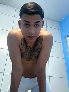 Snapshot of condenovin chatting on 21, 9, 2025 condenovin online show from 21, 9, 2025