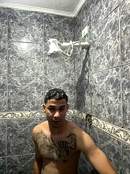 Snapshot of condenovin chatting on 14, 10, 2025 condenovin online show from 14, 10, 2025