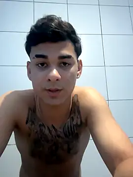 Snapshot of condenovin chatting on 19, 11, 2025 condenovin online show from 19, 11, 2025