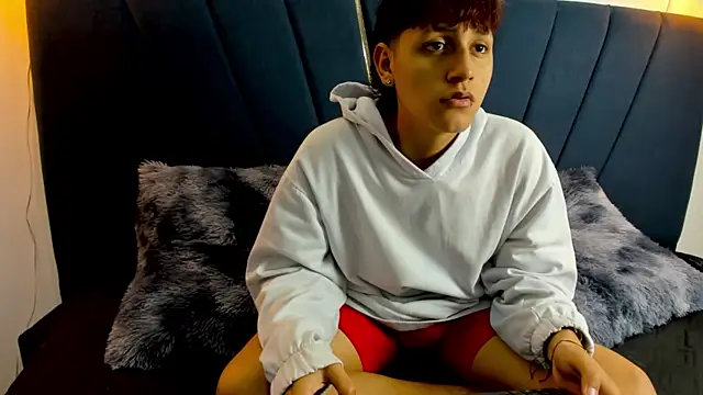 Snapshot of zeusapollofuck chatting on 11, 9, 2025 zeusapollofuck online show from 11, 9, 2025