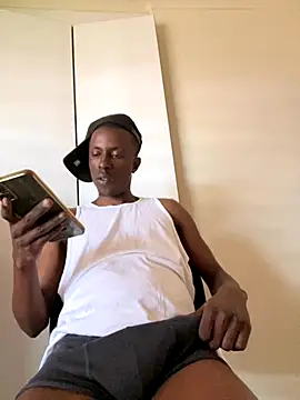 Snapshot of MeneerIan chatting on 25, 11, 2025 MeneerIan online show from 25, 11, 2025