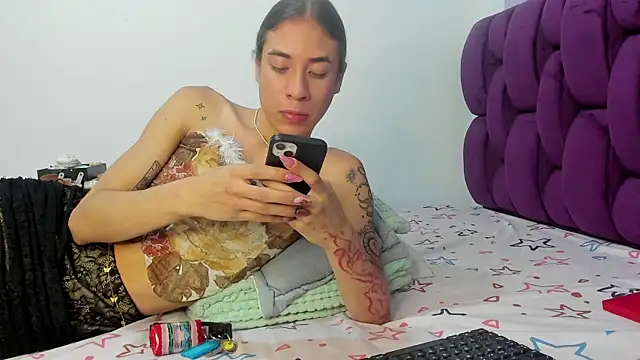 berenicelV online show from 13, 12, 2025