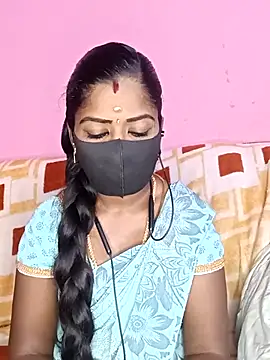 Snapshot of tamilammukuttyy chatting on 26, 11, 2025 tamilammukuttyy online show from 26, 11, 2025