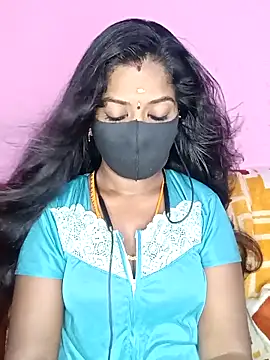 Snapshot of tamilammukuttyy chatting on 3, 12, 2025 tamilammukuttyy online show from 3, 12, 2025