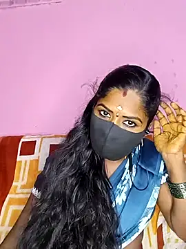 Snapshot of tamilammukuttyy chatting on 3, 12, 2025 tamilammukuttyy online show from 3, 12, 2025