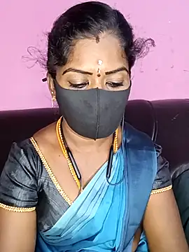 Snapshot of tamilammukuttyy chatting on 4, 12, 2025 tamilammukuttyy online show from 4, 12, 2025