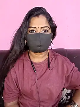 Snapshot of tamilammukuttyy chatting on 14, 12, 2025 tamilammukuttyy online show from 14, 12, 2025