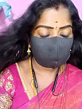 Snapshot of tamilammukuttyy chatting on 13, 3, 2026 tamilammukuttyy online show from 13, 3, 2026