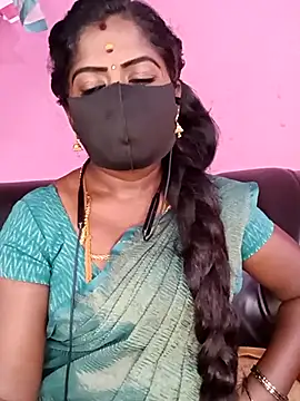 Snapshot of tamilammukuttyy chatting on 24, 3, 2026 tamilammukuttyy online show from 24, 3, 2026