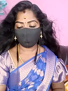 Snapshot of tamilammukuttyy chatting on 25, 3, 2026 tamilammukuttyy online show from 25, 3, 2026