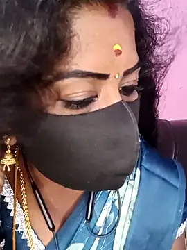 Snapshot of tamilammukuttyy chatting on 26, 3, 2026 tamilammukuttyy online show from 26, 3, 2026