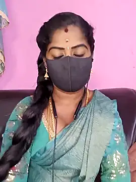 Snapshot of tamilammukuttyy chatting on 5, 4, 2026 tamilammukuttyy online show from 5, 4, 2026