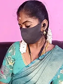 Snapshot of tamilammukuttyy chatting on 14, 4, 2026 tamilammukuttyy online show from 14, 4, 2026