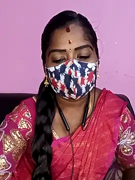 Snapshot of tamilammukuttyy chatting on 15, 4, 2026 tamilammukuttyy online show from 15, 4, 2026