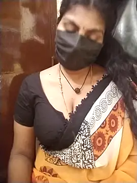 Snapshot of Nithiila chatting on 25, 3, 2026 Nithiila online show from 25, 3, 2026