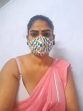 Snapshot of sherlin24 chatting on 4, 10, 2025 sherlin24 online show from 4, 10, 2025