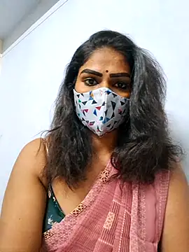 Snapshot of sherlin24 chatting on 5, 10, 2025 sherlin24 online show from 5, 10, 2025